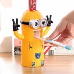 Επιτοίχιος Πλαστικός Αυτόματος Διανομέας Οδοντόκρεμας με Βάση για 2 Οδοντόβουρτσες Minions Wash Kit Κίτρινο